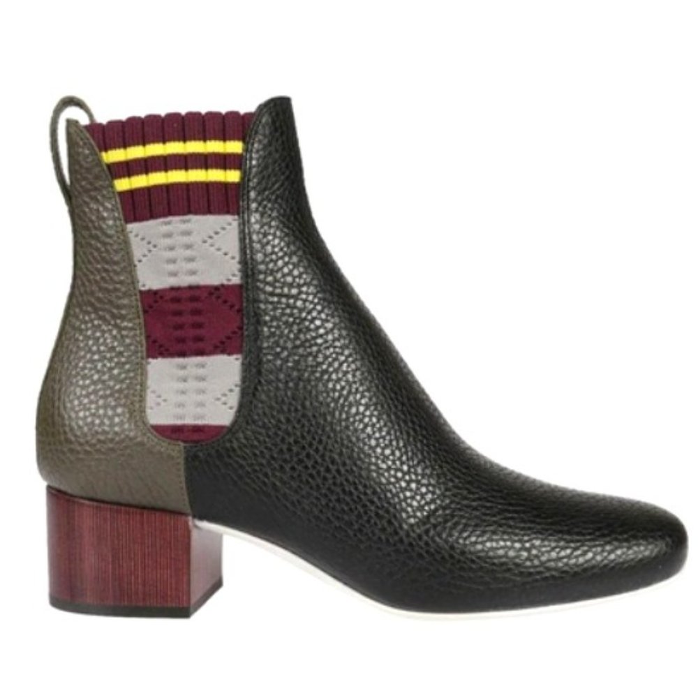 Fendi Color Block Ankle Boots In Nero